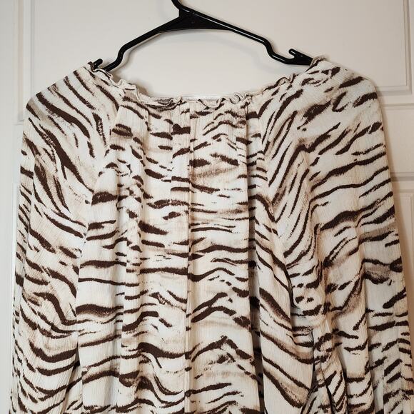 Animal Striped Print Top Womens Size Large Brown & White Blouse Unique Pattern - Picture 5 of 9